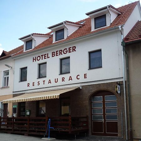 Hotel Berger Kamenice nad Lipou Extérieur photo