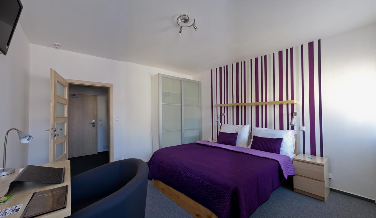 Hotel Berger Kamenice nad Lipou Extérieur photo